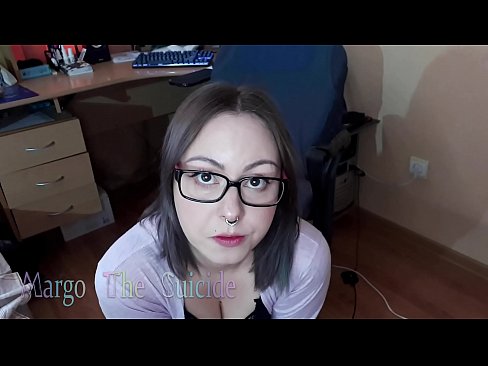 ❤️ Seksikäs tyttö lasit päässä imee dildoa syvälle kameraan ️ Super seksi at fi.assistentai.ru